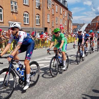 3rd stage of the Tour de France in Vejle. The cyclists are heading up Koldingvej in bright sunshine in July 2022